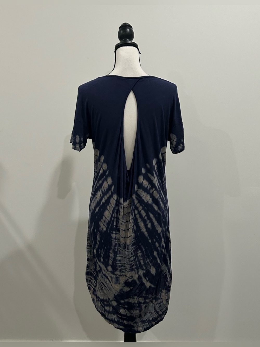 Nu Label High-Low Dress - Picture 3 of 3